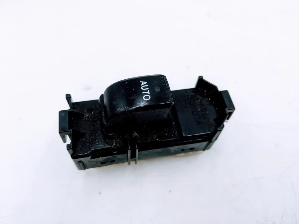 INTERRUPTOR VENTANA DELANTERA IZQUIERDA LEXUS RX300 LADO PASAJERO 84030-48070 Foto 1 de 1