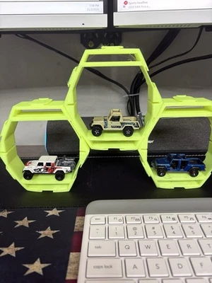 Juego de 3 expositores de pared Hot Wheels Honeycomb Foto 1 de 3