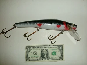 9-1/4" Body Wood Muskie Train Musky Lure - Used - Picture 1 of 8