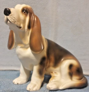 Basset Hound Dog 7 1/2" Ceramic Figurine Lefton Red Foil Sticker - Bild 1 von 9