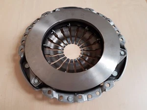 Nissan Genuine 2-Part Clutch Replacement Kit Cover & Plate Part ref 23354-00QAR - Picture 1 of 6