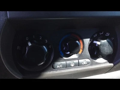 Передний регулятор температуры переменного тока подходит для 05–12 PATHFINDER 31108720 - Изображение 1 из 4