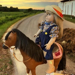 Muñeca American Girl y con centavo de caballo con bonita silla de montar - Imagen 1 de 20