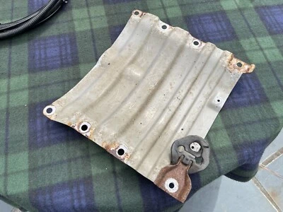 Suspensión protectora placa deslizante Mercedes-Benz R129 SL500 Foto 1 de 4