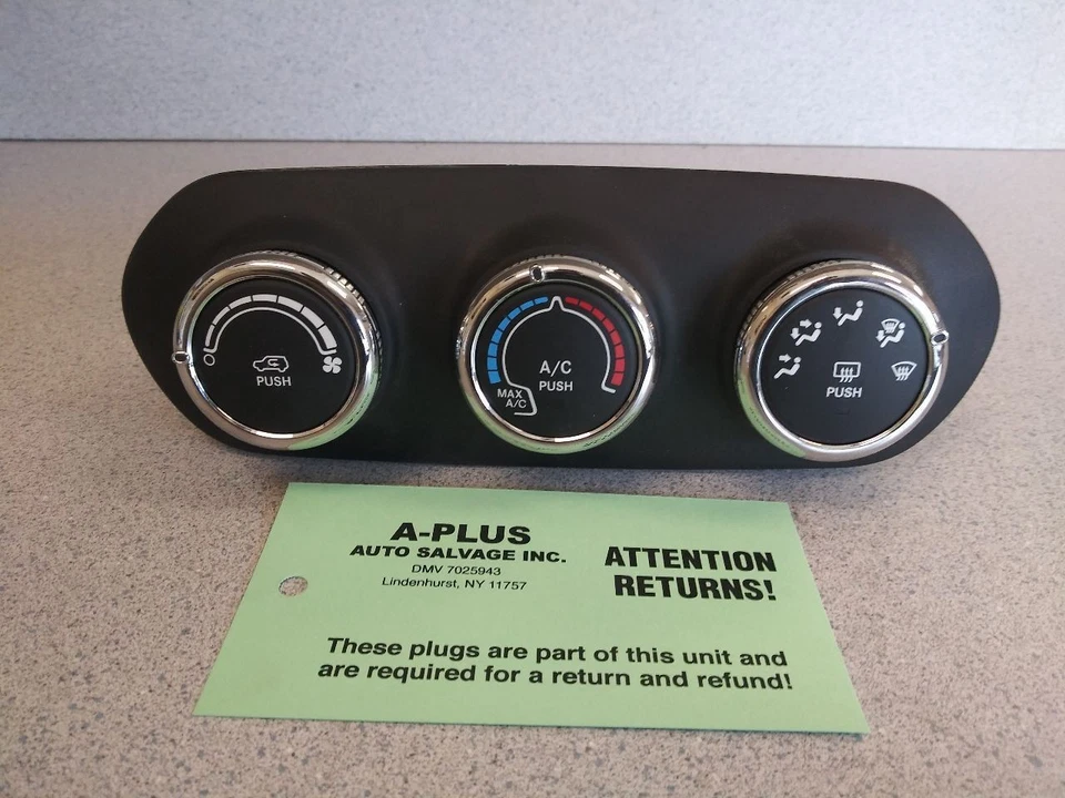 2015 Jeep Renegade OEM Temperature Control Panel Fits 15-16 - Image 1 of 4