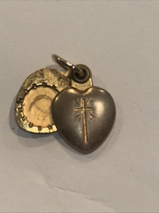 Reliquia de Agnus Dei Cordero de Dios Cruz religiosa Diapositiva Corazón Dije Colgante Medalla - Imagen 1 de 6