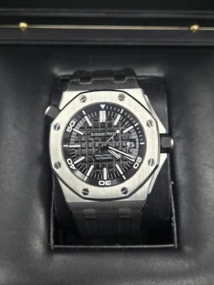 Reloj de buceo Audemars Piguet Royal Oak Offshore negro - 15710ST.OO.A002CA.01 Foto 1 de 4