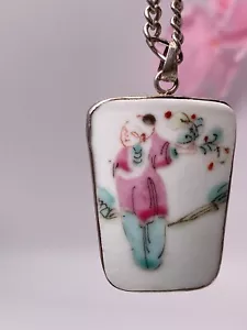 Vintage Pendant Silver Tone Metal Oriental Design Porcelain 61cm Chain - Picture 1 of 9