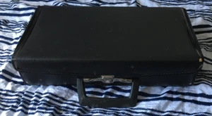 Vintage Cassette Tape Carrying Case Holder Storage Box Black Hard Shell Retro - Picture 1 of 7
