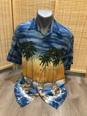 Campia Moda Hawaiian Button Up Aloha  Shirt 100% Rayon Hot Babes Medium M H882 - Image 1 of 4