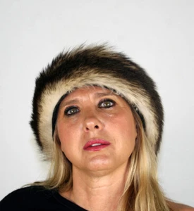 Nueva diadema de piel de pecho Efurs4less - Imagen 1 de 4