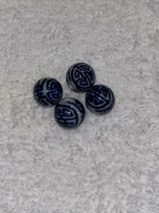 Chinese Beads L11 - Picture 1 of 3
