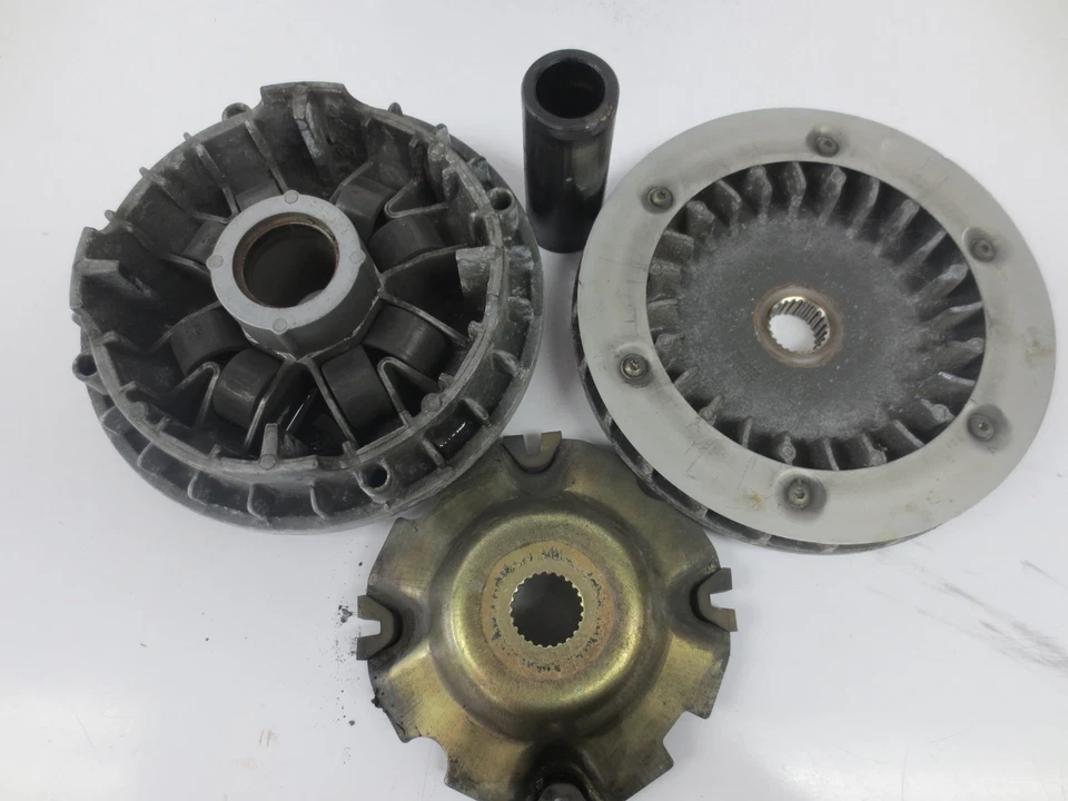 Arctic Cat Prowler XT 550 2010 usado OEM conjunto de embrague de accionamiento primario Foto 1 de 4