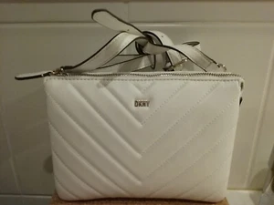 DKNY Veronica quilted Xbody bag, 3 big compartments, adj strap zip top BNWT auth - Picture 1 of 17