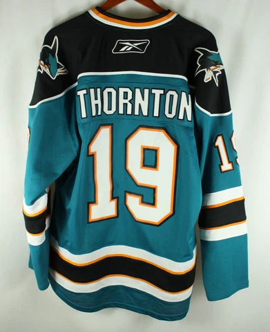 Joe Thornton #19 San Jose Sharks Reebok CCM Jersey Size L Cover