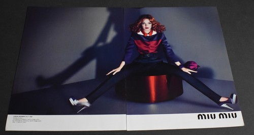 MIU MIU 2007 Stampa Pubblicità Abbigliamento Moda Bellezza Arte Stile Tacchi Lindsay Lohan Miu Gambe Miu