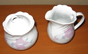 Vintage 1970's WAWEL Porcelain China Creamer & Sugar Set * Made in Poland * Pink - Picture 1 of 5