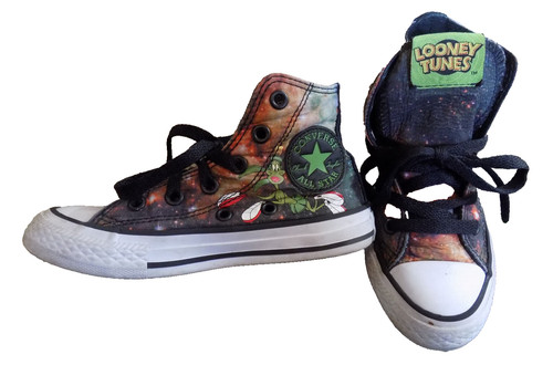 Bambini Converse Chuck Taylor High Top Looney Tunes taglia 11 Marvin Martian & K 9 Dog