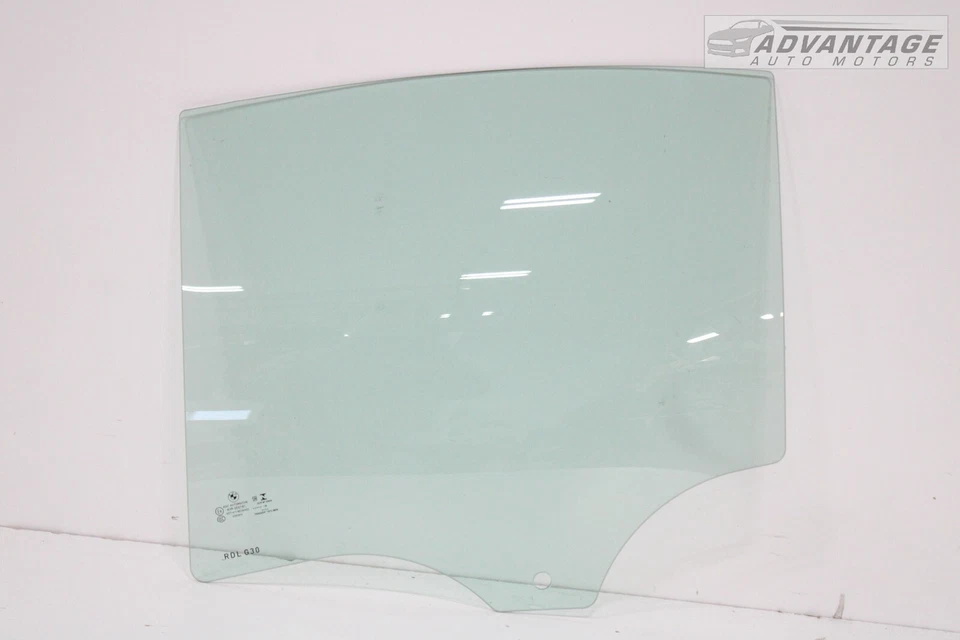 2017-2020 BMW 530I G30 REAR LEFT SIDE DOOR WINDOW GLASS 43R-000191 OEM - Image 1 of 4