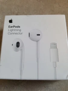 Apple EarPods with Lightning Connector compatible with devices using iOS 10 - Photo 1 sur 4