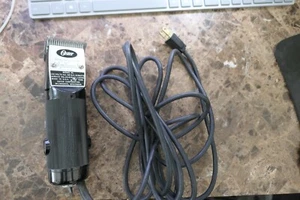 Oster A5 Single Speed Animal Clippers W/ Size 10 Blade - Picture 1 of 2