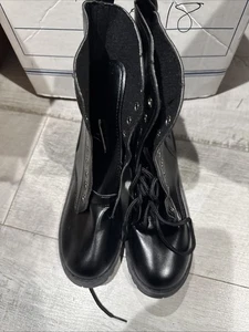 Neue Kampfstiefel Kunstleder schwarz 38 / 7,5 - Bild 1 von 5