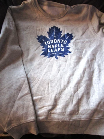 NEW FANATICS  NHL HOCKEY TORONTO MAPLE LEAFS CREW NECK SWEATSHIRT MENS GRAY MED Cover