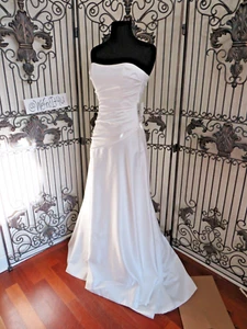 P160W MEMORIES BY MAGGIE SOTTERO IV SZ 6 BEAUTIFUL WEDDING DRESS GOWN - Picture 1 of 12
