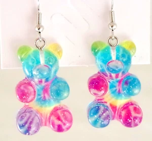 Cute! 1 1/8" BETSEY JOHNSON MULTICOLOR TYE DYE GUMMY BEAR DROP DANGLE EARRINGS - Picture 1 of 22