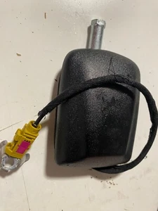 DODGE CHRYSLER JEEP 2017 DACH GPS ANTENNE P68292509AA MOPAR Gebraucht - Bild 1 von 2