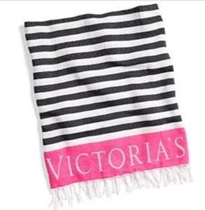 Victoria's Secret Stranddecke schwarz gestreift/pink 50" x 60" - Bild 1 von 4