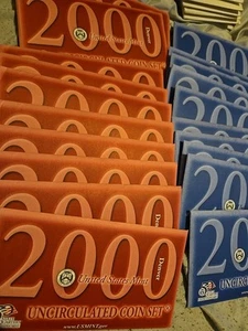Wholesale Lot Of 10! Year 2000 Mint Sets P&D OG Envelope COA - Picture 1 of 3