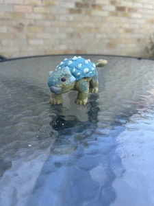 Figura de acción Jurassic World Camp Cretaceous Ankylosaurus Baby Bumpy - Imagen 1 de 3