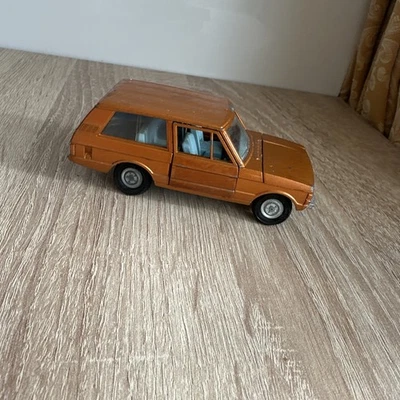 Vintage 1970's Dinky 192 Range Rover (Cast wheels) - Image 1 of 4