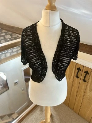Cárdigan bolero tejido a ganchillo Monzón negro talla grande nuevo con etiquetas precio de venta sugerido por el fabricante 40 GBP Foto 1 de 4