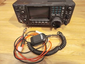 ICOM IC-746 Communications - HF/VHF Transceiver, gehobene Klasse mit Mikrofon - Bild 1 von 10