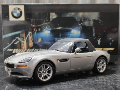 Kyosho James Bond 1999 BMW Z8 007  The World Is Not Enough 1:18 Diecast Car - Image 1 of 4