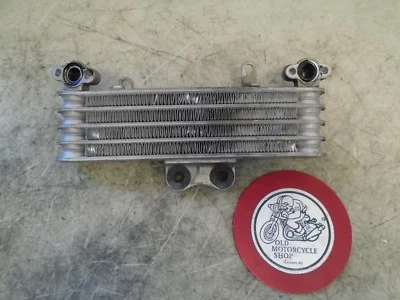 ENFRIADOR DE ACEITE TOYO OEM 61200 Foto 1 de 4