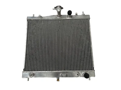 RADIATOR For NISSAN CUBE CUBIC MK2 Z11/BGZ11 CR14DE/HR15DE 1.4/1.5 AT 2002-2008 - Image 1 of 4