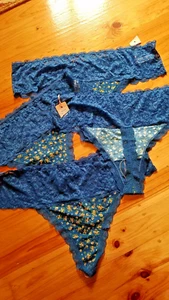4 Pair Hips & Curves City Chic THONG Brief Underwear G-string PLUS 30 32 NEW - Picture 1 of 3