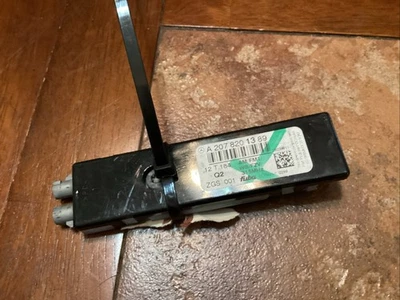 Módulo amplificador antena derecha mercedes-benz w207 e350 e550 10-13 a2078201389 Foto 1 de 3