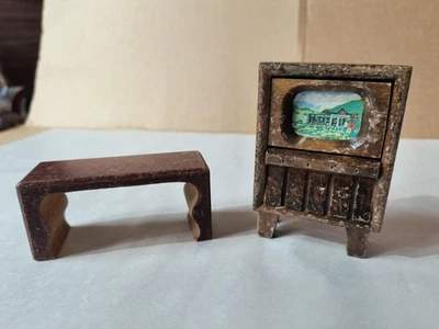 Vtg Miniature Dollhouse Furniture "Mini Land" Wood TEE-VEE MSR + Wooden Bench - Image 1 of 4