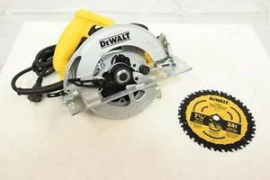 Dewalt DWE575 7-1/4" (184 mm) leichte Kreissäge (gebraucht) - Bild 1 von 7
