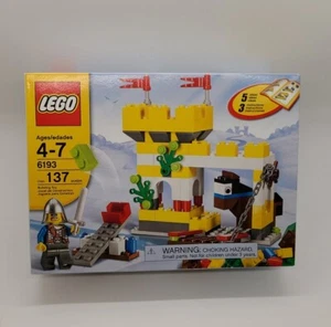 LEGO Castle: Creative Building Set (6193) - Picture 1 of 5
