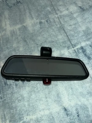 BMW 2000-2006 E46 323ci 325ci 330ci Auto-Dimming Interior Rear View Mirror - Image 1 of 4