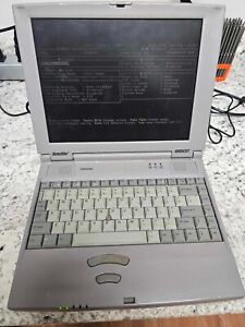 Vintage Working Toshiba Tecra 4000 CD Floppy Combo Pentium II 233 96MB Memory
