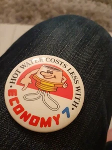 Economy 7 Vintage badge - Picture 1 of 2
