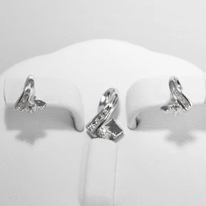 Neu - 14K Weißgold Set Ohrringe und Anhänger mit kleinen Diamanten - Bild 1 von 12