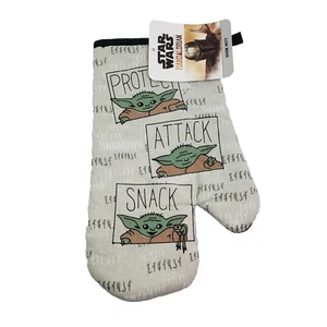 Star Wars The Mandalorian Grogu Baby Yoda Size OS Graphic Kitchen Home Oven Mitt - Picture 1 of 3
