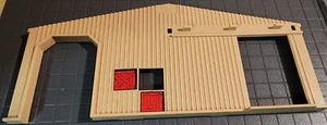 1/64 Ertl Farm Country Horse estable lado derecho - Imagen 1 de 1